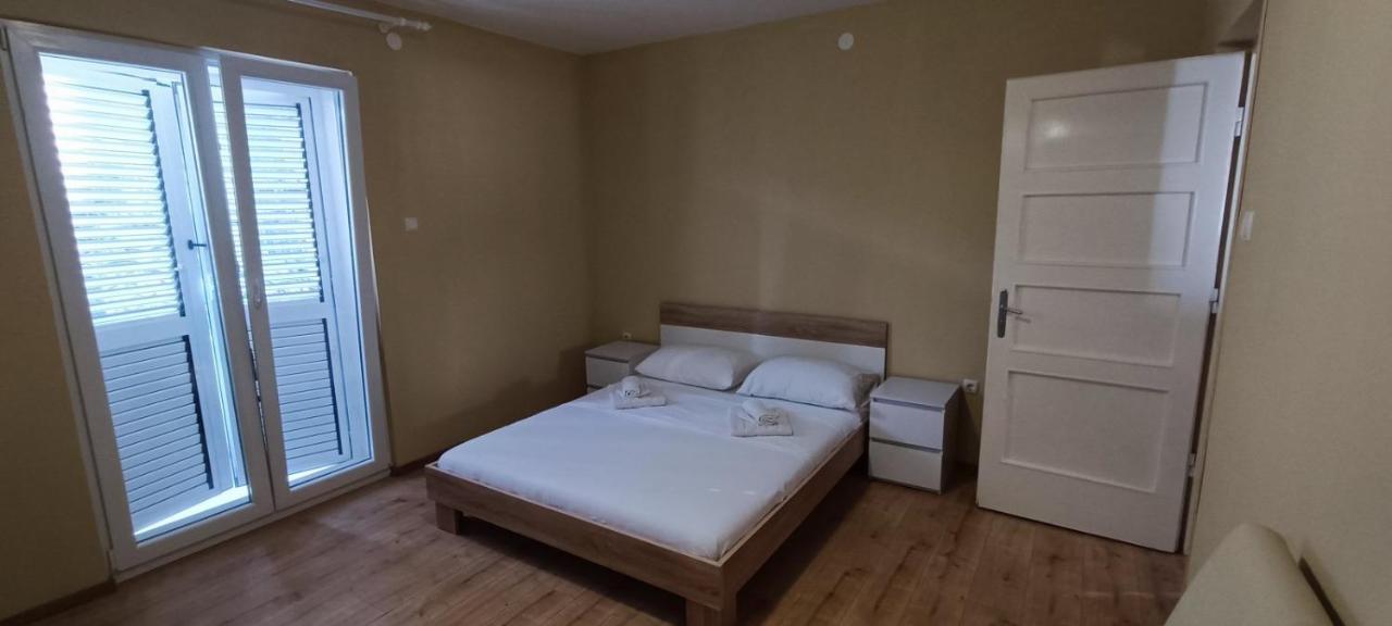 Ferienwohnung Smokva Zadar Exterior foto